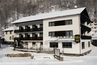 unser haus im winter